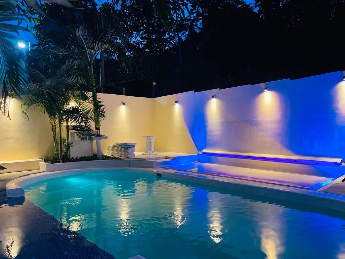 Millenium Manuel Antonio Park And Beach Exterior photo